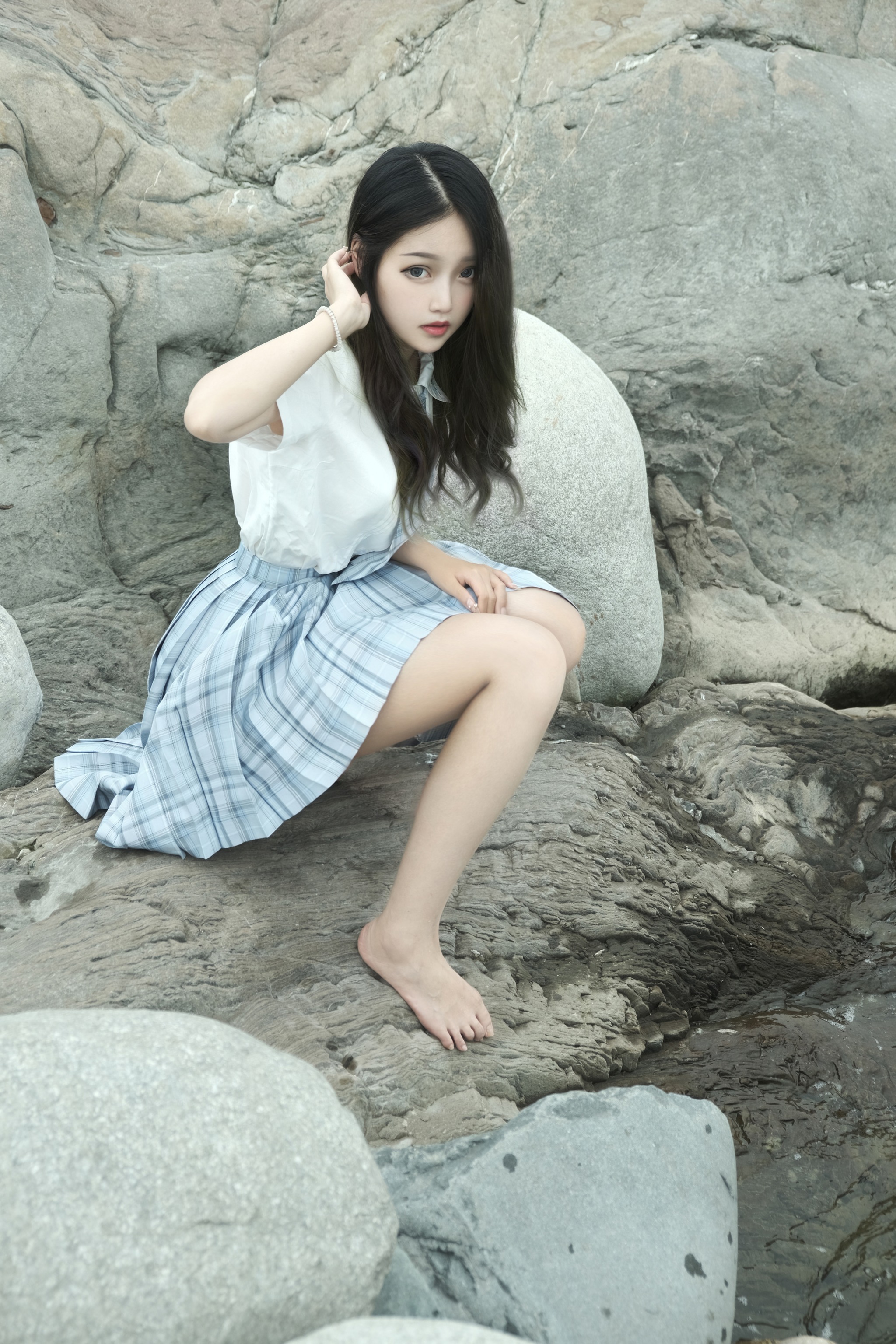 eloise软软 - NO.020 河边JK [58P 375MB]-XikXak